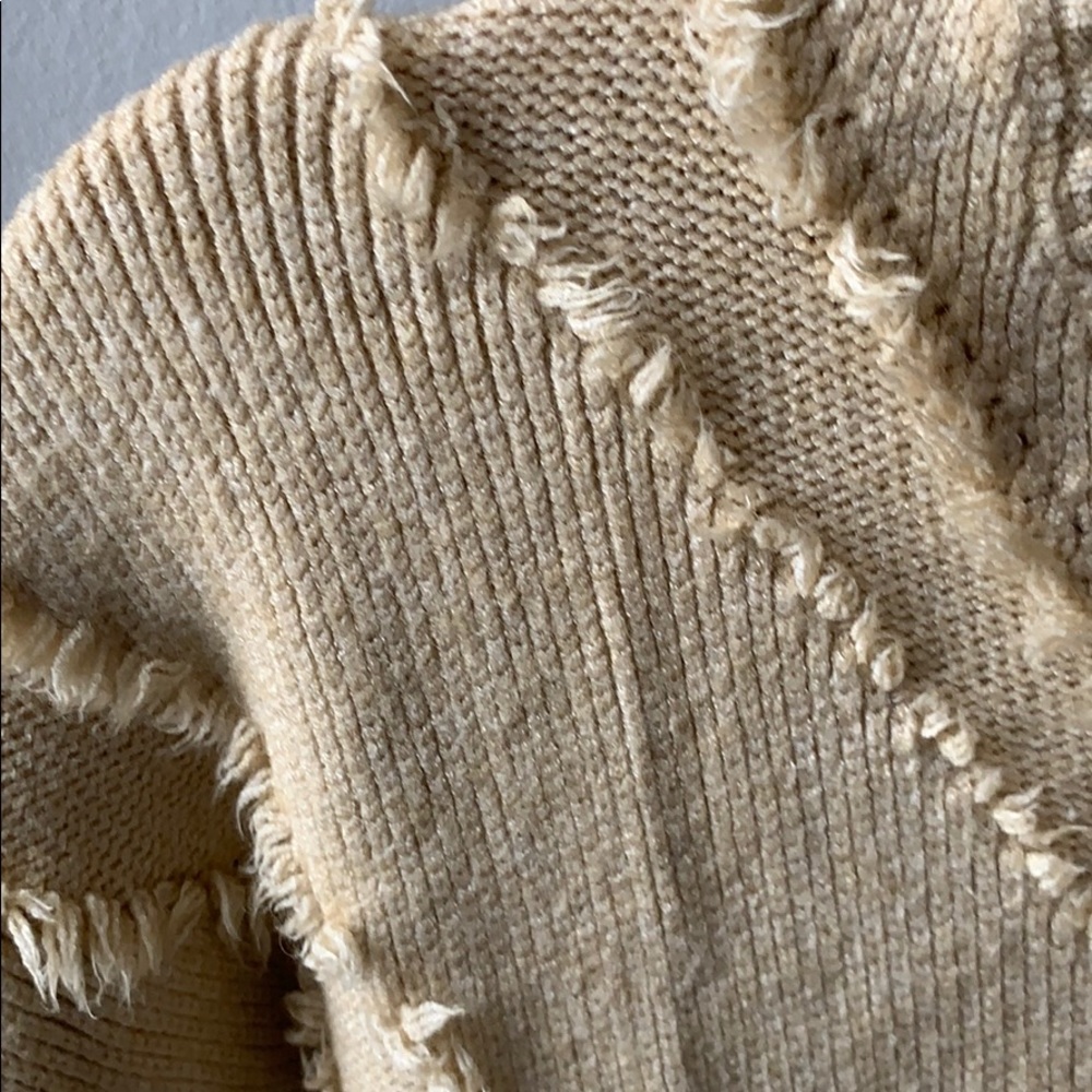 Sweater - Picture 3 of 6